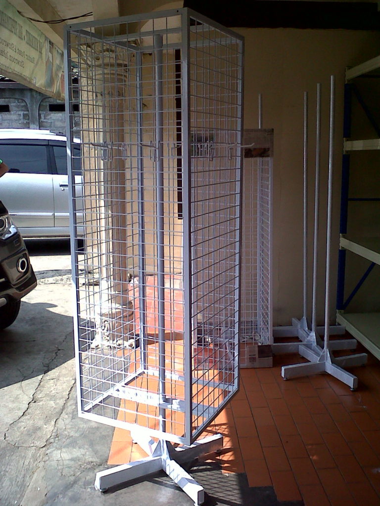 RAK PUTAR DISPLAY AKSESORIS / MERCHANDISE 4 SISI BESAR, WARNA PUTIH, UKURAN 50x50x130 CM