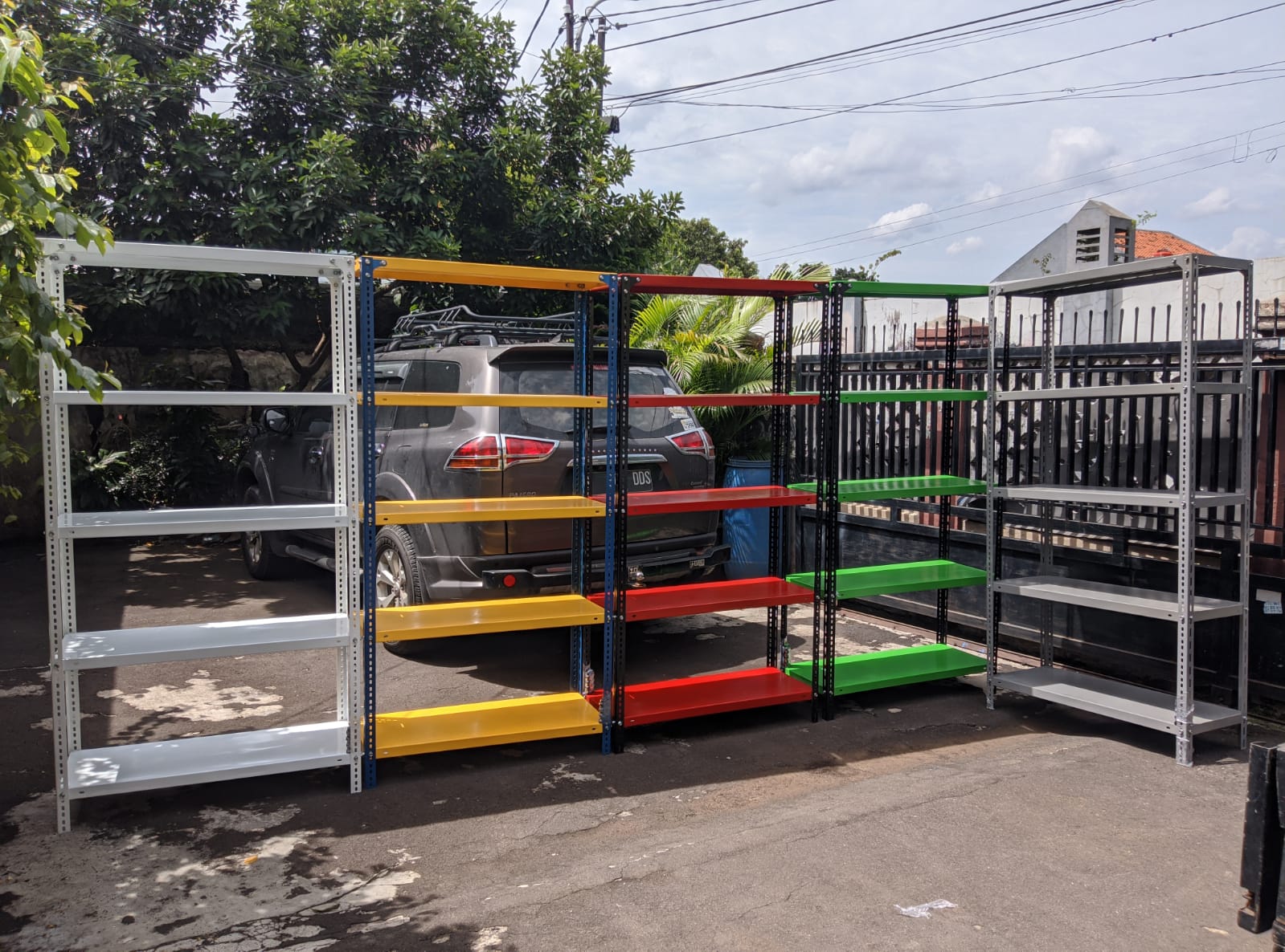Panduan Memilih Rak Besi 5 Susun - Jual Rak Supermarket, Rak Minimarket ...