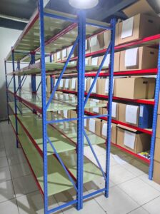 PEMASANGAN RAK BESI GUDANG SUSUN LIGHT DUTY SERBAGUNA KEKUATAN 150 KG/LEVEL TIPE C-150 DI KOTA BEKASI OLEH TIM RAJA RAK 