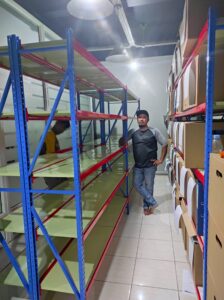 PEMASANGAN RAK BESI GUDANG SUSUN LIGHT DUTY SERBAGUNA KEKUATAN 150 KG/LEVEL TIPE C-150 DI KOTA BEKASI OLEH TIM RAJA RAK 