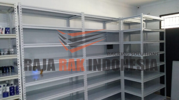 RAK BESI SIKU LUBANG BOLTLESS SLOTTED ANGLE TIPE GTM-100 UKURAN 118x55x240 CM, 5 SUSUN SHELVING, WARNA PUTIH | RAJA RAK SUPERMARKET