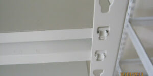 RAK BESI SIKU LUBANG BOLTLESS SLOTTED ANGLE TIPE GTM-100 UKURAN 118x55x240 CM, 5 SUSUN SHELVING, WARNA PUTIH | RAJA RAK SUPERMARKET